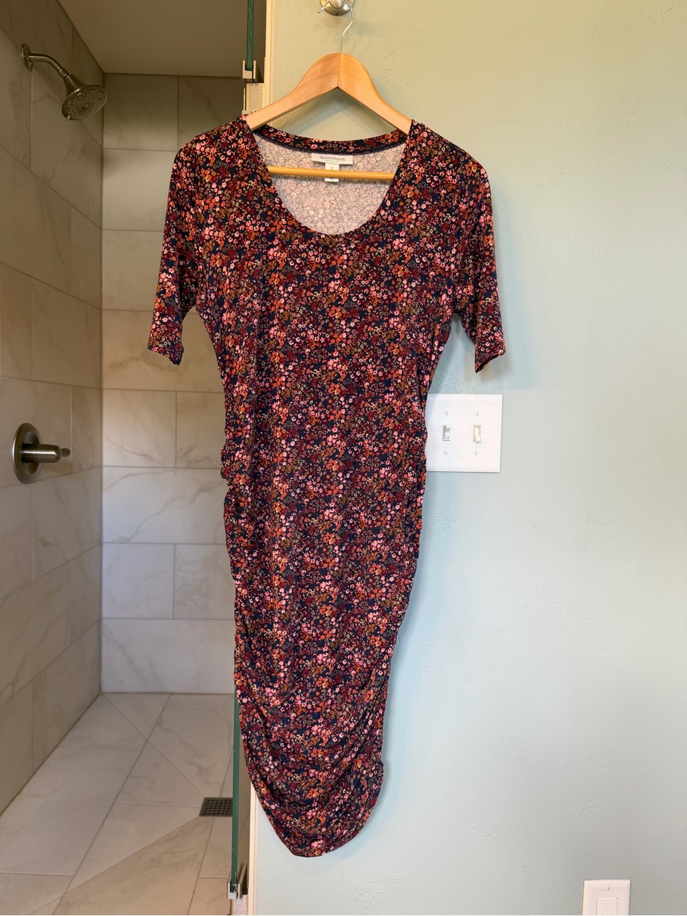 Motherhood Maternity Burgundy Floral Elbow Sleeve Knee Length Dress - Size M